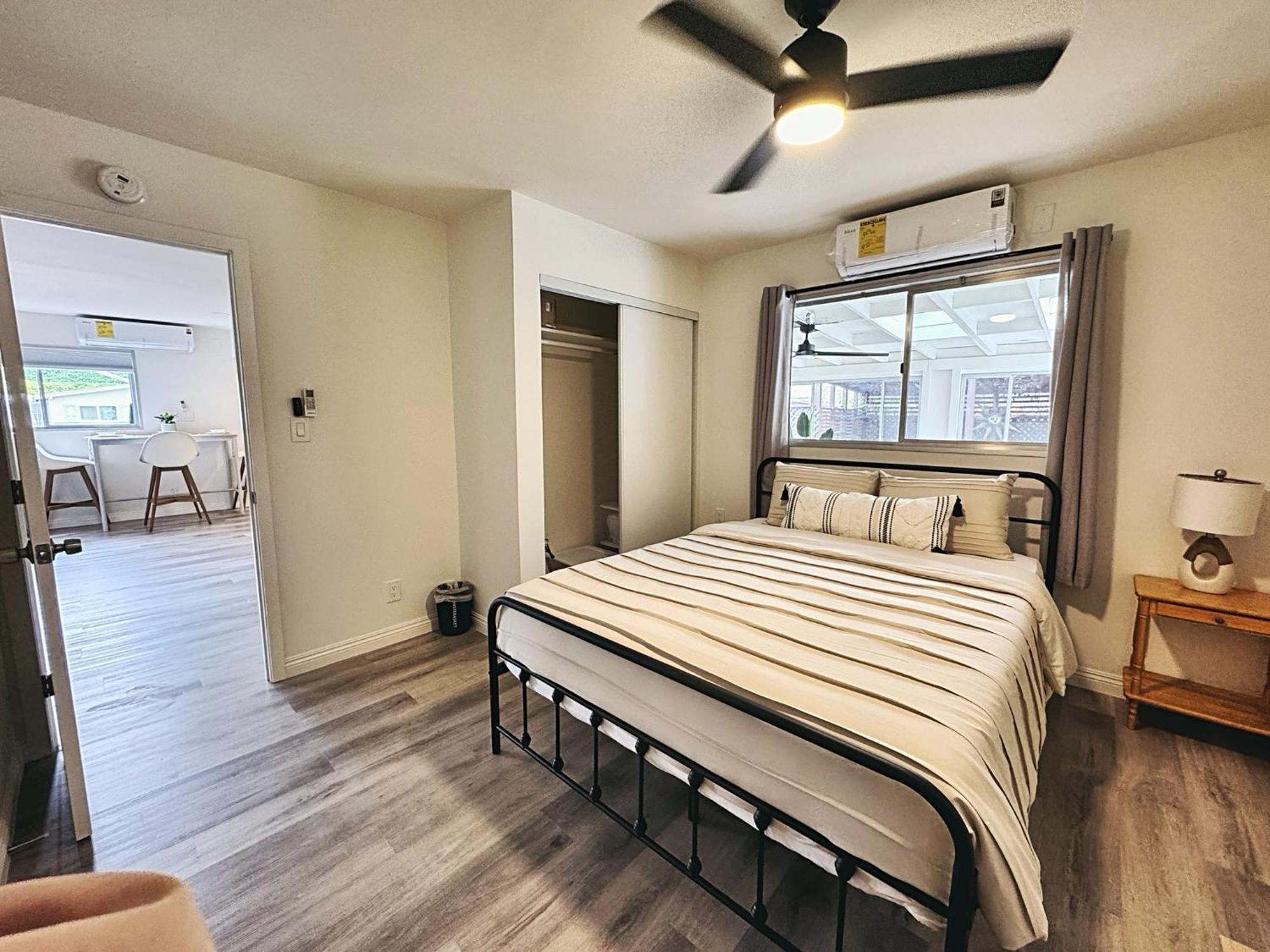 Comfortable 2bed In Duplex With Private Sunroom Holiday home